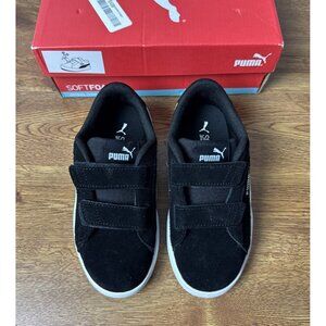 Puma Smash V2 Hook and Loop Sneaker Low Suede Upper Little Kid Size 13 C Black